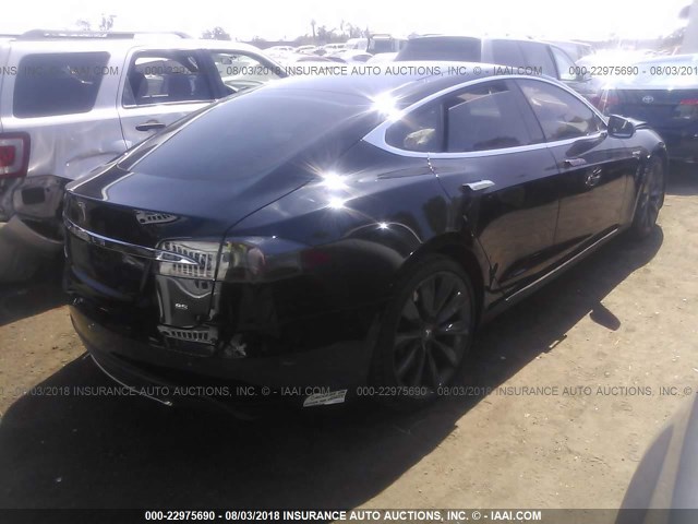 5YJSA1H17EFP66891 - 2014 TESLA MODEL S BLACK photo 4