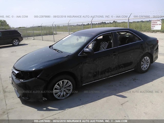 4T1BF1FK3DU251370 - 2013 TOYOTA CAMRY L/SE/LE/XLE Qara foto 2