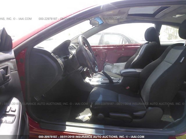 4T1CE38P75U991484 - 2005 TOYOTA CAMRY SOLARA SE/SLE RED photo 5