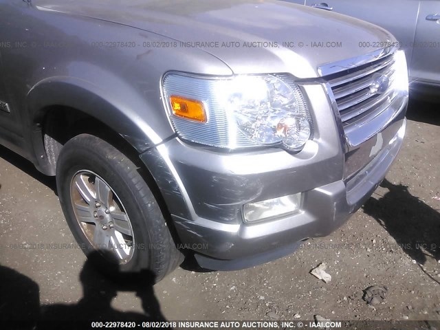 1FMEU73E98UA68310 - 2008 FORD EXPLORER XLT SILVER photo 6