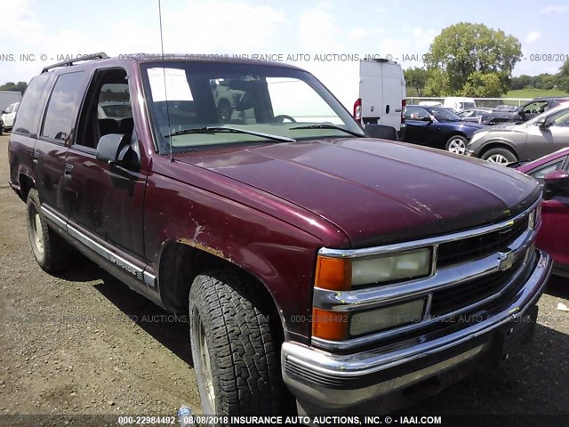 1GNEK13R7XJ332934 - 1999 CHEVROLET TAHOE K1500 RED photo 1