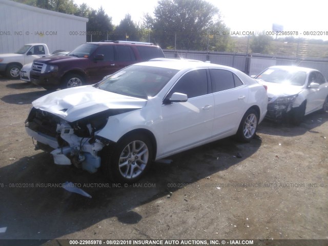 1G11C5SL0FF113834 - 2015 CHEVROLET MALIBU 1LT WHITE photo 2