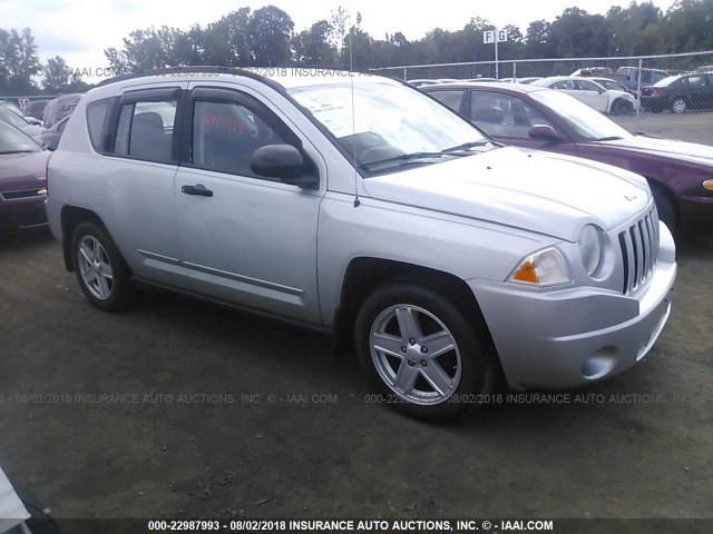 1J8FF47W08D500487 - 2008 JEEP COMPASS SPORT SILVER photo 1