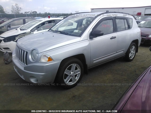 1J8FF47W08D500487 - 2008 JEEP COMPASS SPORT SILVER photo 2