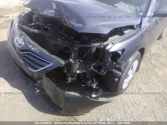 4T1BF3EK1BU188599 - 2011 TOYOTA CAMRY SE/LE/XLE 灰色 照片 6
