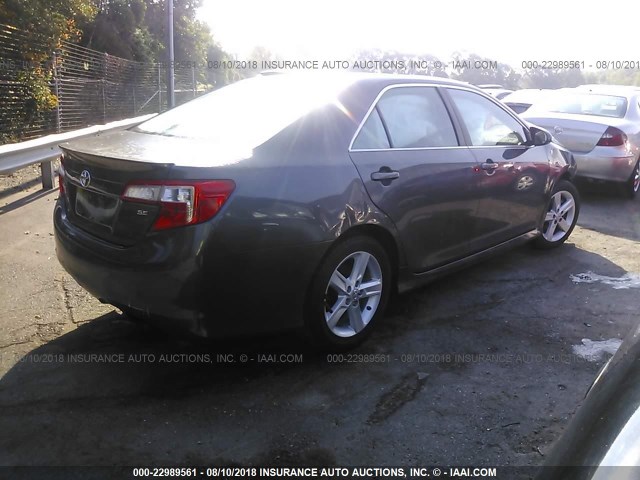 4T1BF1FK3CU582108 - 2012 TOYOTA CAMRY SE/LE/XLE 灰色 照片 4