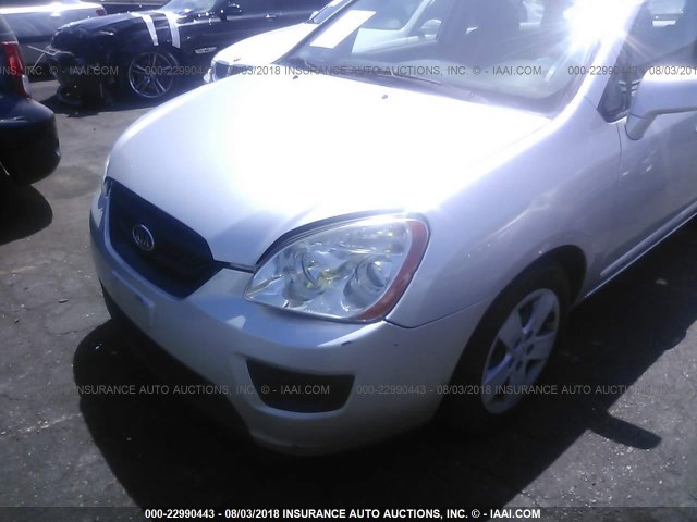 KNAFG528897249993 - 2009 KIA RONDO LX/EX SILVER photo 6