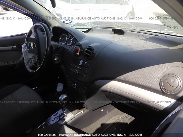 KL1TD66E19B320413 - 2009 CHEVROLET AVEO LS/LT Կապույտ լուսանկար 5