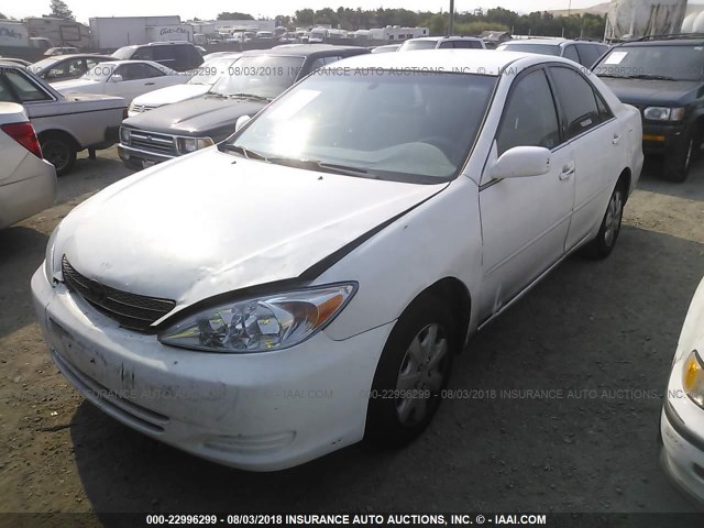 4T1BE32K34U305531 - 2004 TOYOTA CAMRY LE/XLE/SE WHITE photo 2