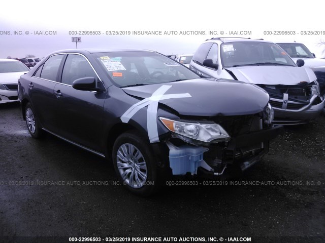 4T1BF1FKXDU218690 - 2013 TOYOTA CAMRY L/SE/LE/XLE 灰色 照片 1