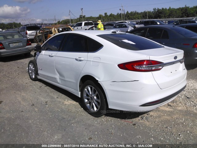 3FA6P0LU5HR314863 - 2017 FORD FUSION SE HYBRID WHITE photo 3