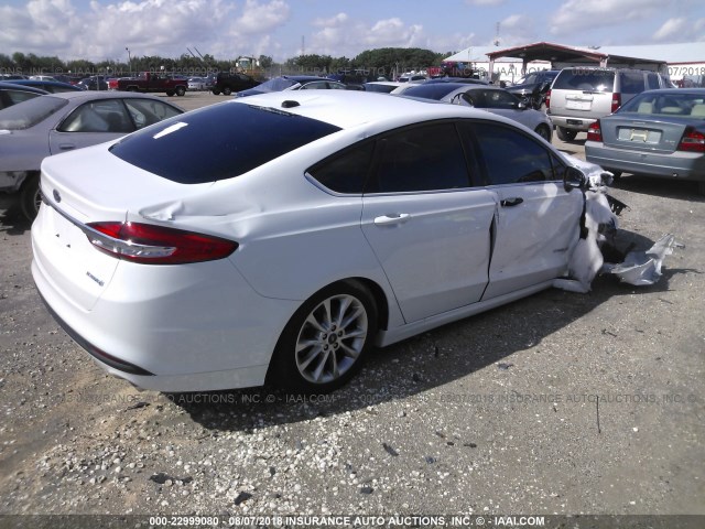 3FA6P0LU5HR314863 - 2017 FORD FUSION SE HYBRID WHITE photo 4