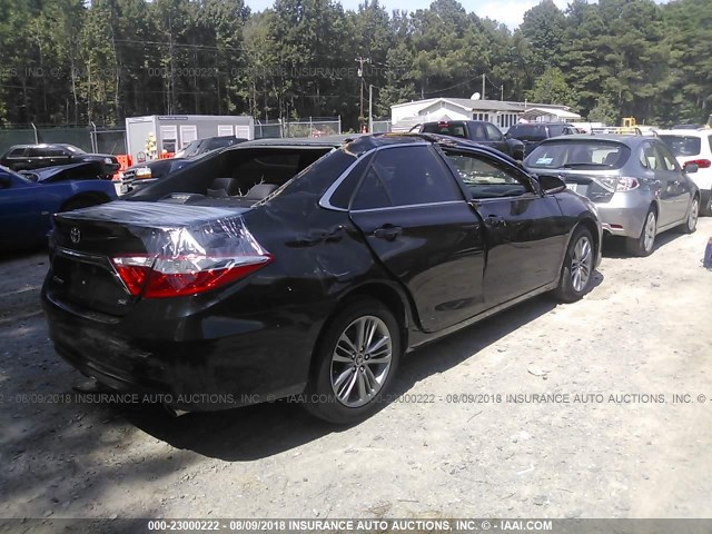 4T1BF1FK0GU139159 - 2016 TOYOTA CAMRY LE/XLE/SE/XSE BLACK photo 4