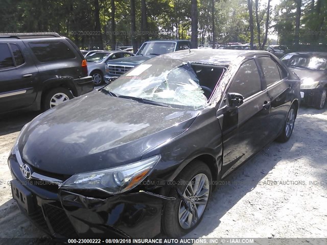 4T1BF1FK0GU139159 - 2016 TOYOTA CAMRY LE/XLE/SE/XSE BLACK photo 6