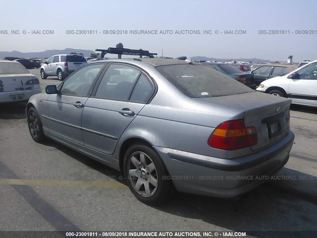 WBAAZ33434KP85275 - 2004 BMW 325 IS SULEV SILVER photo 3