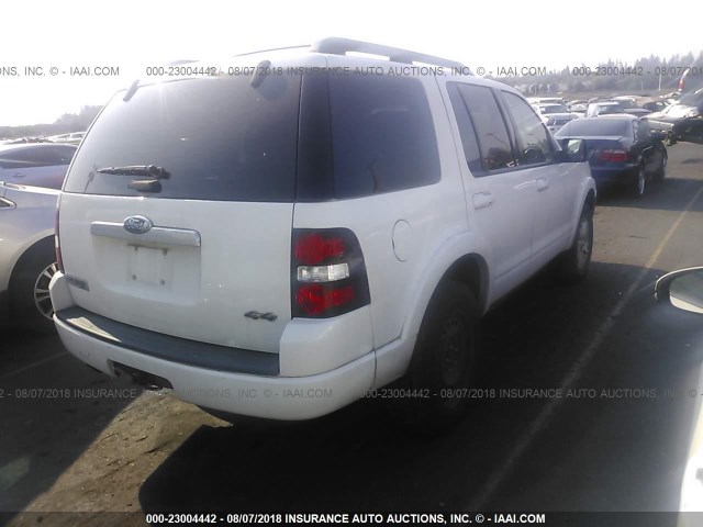 1FMEU73E88UB06030 - 2008 FORD EXPLORER XLT WHITE photo 4