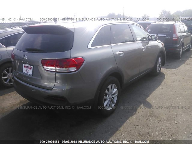 5XYPGDA52GG031668 - 2016 KIA SORENTO LX/L GRAY photo 4