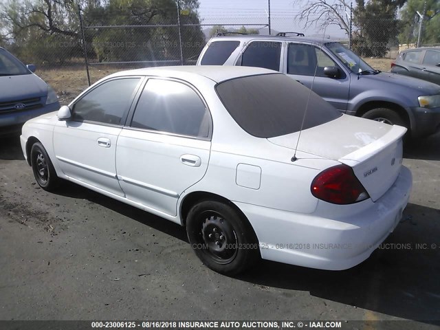 KNAFB121135299275 - 2003 KIA SPECTRA LS WHITE photo 3