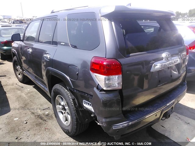 JTEBU5JRXA5006525 - 2010 TOYOTA 4RUNNER SR5/LIMITED/TRAIL 灰色 照片 3