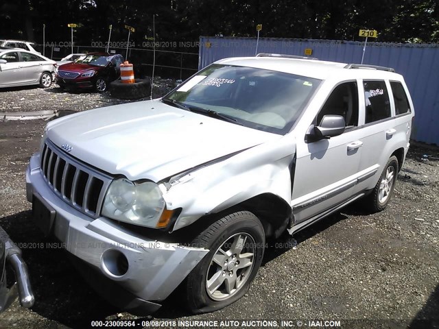 1J8GR48K57C500254 - 2007 JEEP GRAND CHEROKEE LAREDO/COLUMBIA/FREEDOM 银色 照片 2