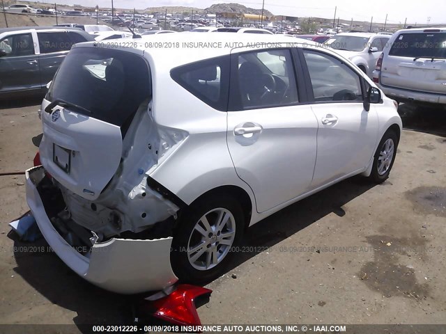 3N1CE2CP4EL385594 - 2014 NISSAN VERSA NOTE S/S PLUS/SV/SL WHITE photo 4