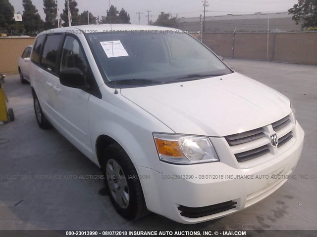 2D4RN4DE8AR334938 - 2010 DODGE GRAND CARAVAN SE WHITE photo 1