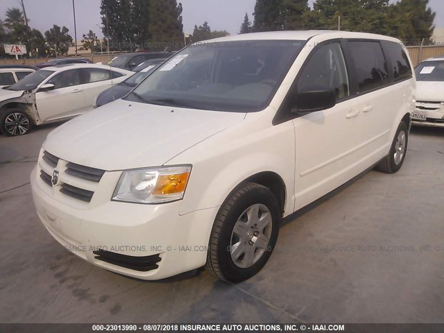 2D4RN4DE8AR334938 - 2010 DODGE GRAND CARAVAN SE WHITE photo 2