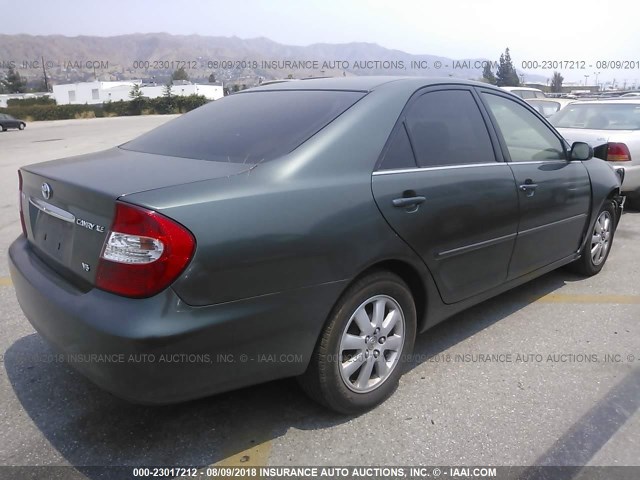 JTDBF30K920006781 - 2002 TOYOTA CAMRY LE/XLE/SE GREEN photo 4