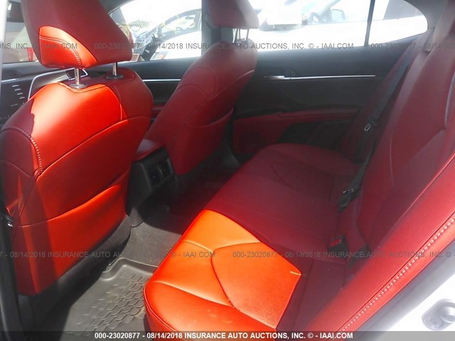 4T1BZ1HK1JU018698 - 2018 TOYOTA CAMRY XSE/XLE Ağ foto 8