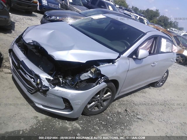 5NPD84LF6JH225674 - 2018 HYUNDAI ELANTRA SEL/VALUE/LIMITED SILVER photo 2