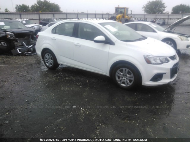 1G1JB5SH3H4142063 - 2017 CHEVROLET SONIC LS 白色 照片 1