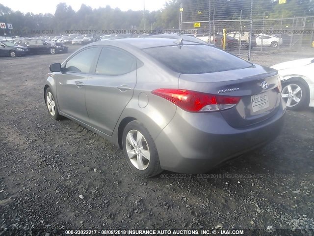 5NPDH4AE2DH302555 - 2013 HYUNDAI ELANTRA GLS/LIMITED GRAY photo 3