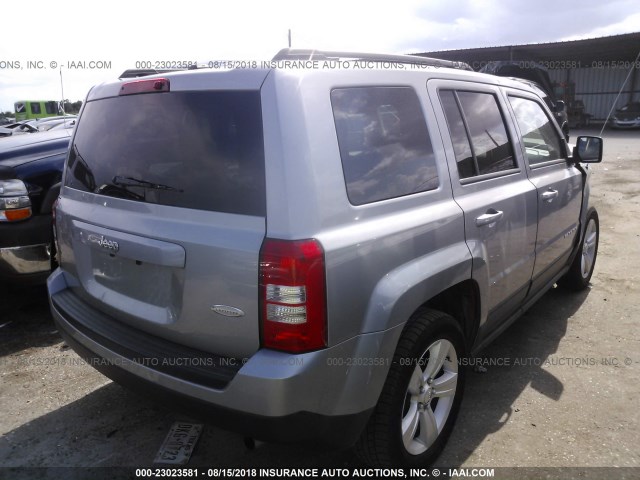 1C4NJPFA5GD792550 - 2016 JEEP PATRIOT LATITUDE SILVER photo 4