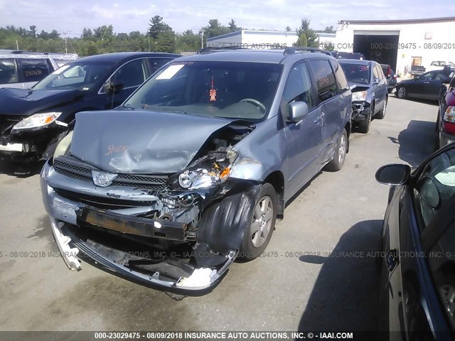 5TDZA23C94S091410 - 2004 TOYOTA SIENNA CE/LE BLUE photo 2