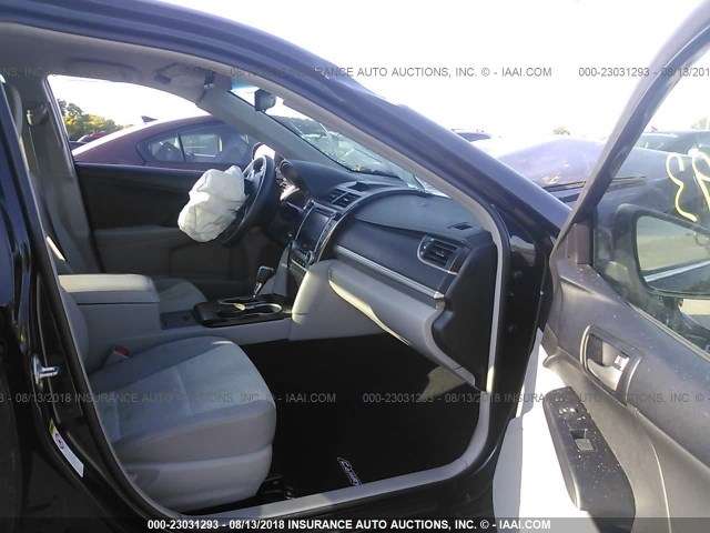 4T1BF1FK9DU291243 - 2013 TOYOTA CAMRY L/SE/LE/XLE 黑色 照片 5
