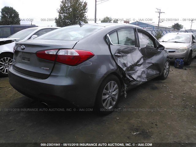 KNAFX4A81F5374045 - 2015 KIA FORTE EX GRAY photo 4