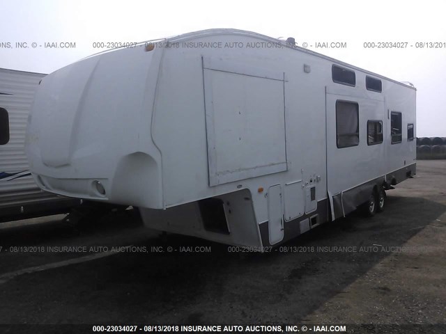 4YDF362328F810652 - 2008 KEYSTONE FUZION 362  WHITE photo 2