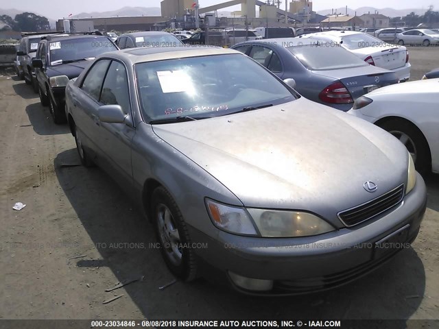 JT8BF28GXX5067558 - 1999 LEXUS ES 300 SILVER photo 1