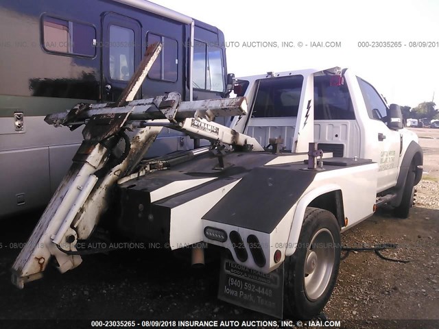 1FDUF4GY2HEB68915 - 2017 FORD F450 SUPER DUTY WHITE photo 4