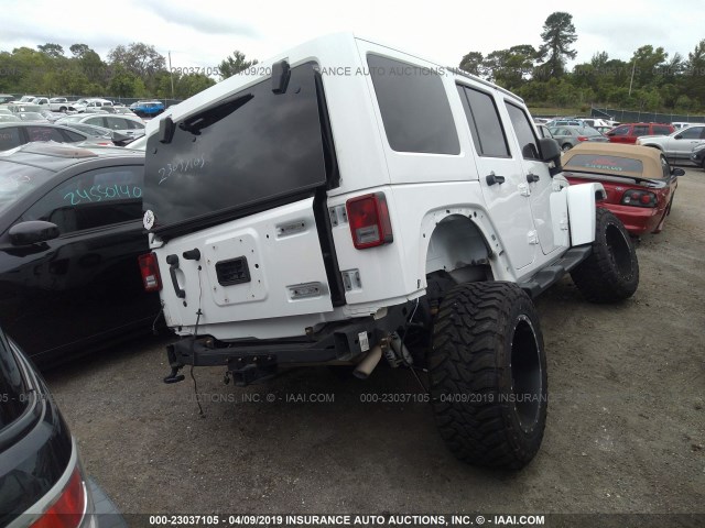 1C4HJWEG2CL273999 - 2012 JEEP WRANGLER UNLIMITE SAHARA WHITE photo 4