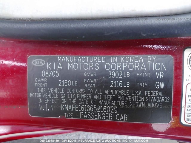 KNAFE161365216029 - 2006 KIA SPECTRA5 RED photo 9