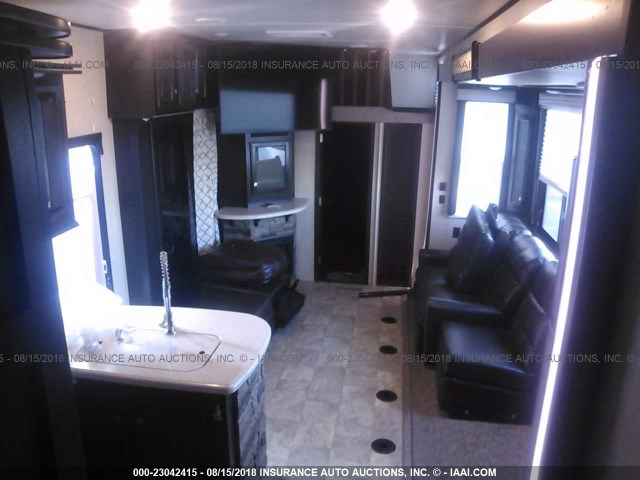 5SFCG4431HE335476 - 2017 HEARTLAND ROAD WARRIOR  Թուխ լուսանկար 8