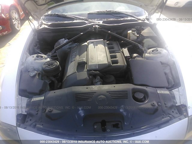 4USBT33554LS50776 - 2004 BMW Z4 2.5 SILVER photo 10