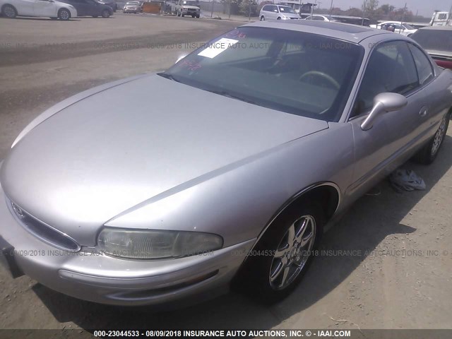 1G4GD2216T4705852 - 1996 BUICK RIVIERA GOLD photo 2