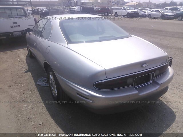 1G4GD2216T4705852 - 1996 BUICK RIVIERA GOLD photo 3