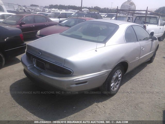 1G4GD2216T4705852 - 1996 BUICK RIVIERA GOLD photo 4