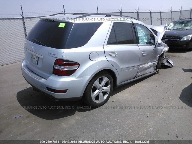 4JGBB2FB3BA696966 - 2011 MERCEDES-BENZ ML 350 BLUETEC SILVER photo 4