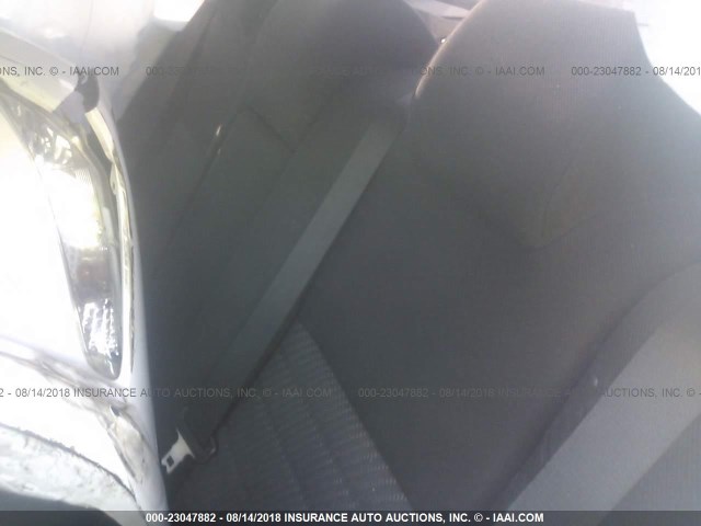 4T4BF1FK2FR516207 - 2015 TOYOTA CAMRY LE/XLE/SE/XSE WHITE photo 8