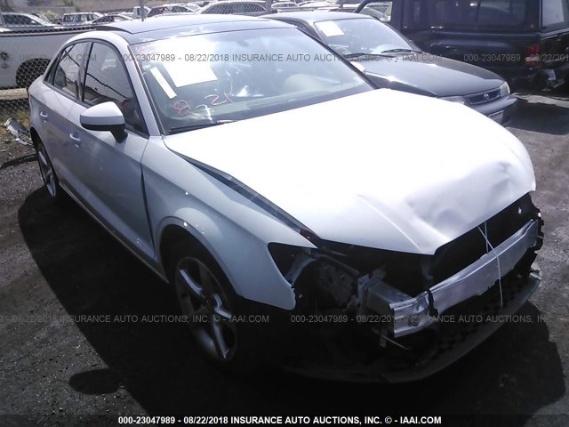 WAUACGFF5F1134745 - 2015 AUDI A3 PREMIUM WHITE photo 1