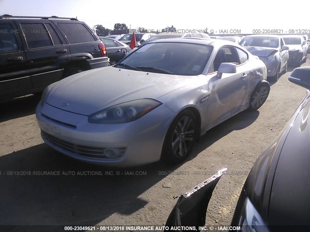 KMHHM66D28U266253 - 2008 HYUNDAI TIBURON GS SILVER photo 2